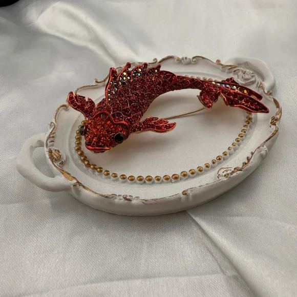 Betsey Johnson Red Fish Brooch with Rhinestones - Picture 1 of 3